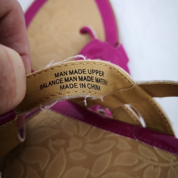 b.o.c. Born Concept 11(43) Pink Vegan Sandal Flats with Adjustable Buckle Straps - Picture 5 of 8